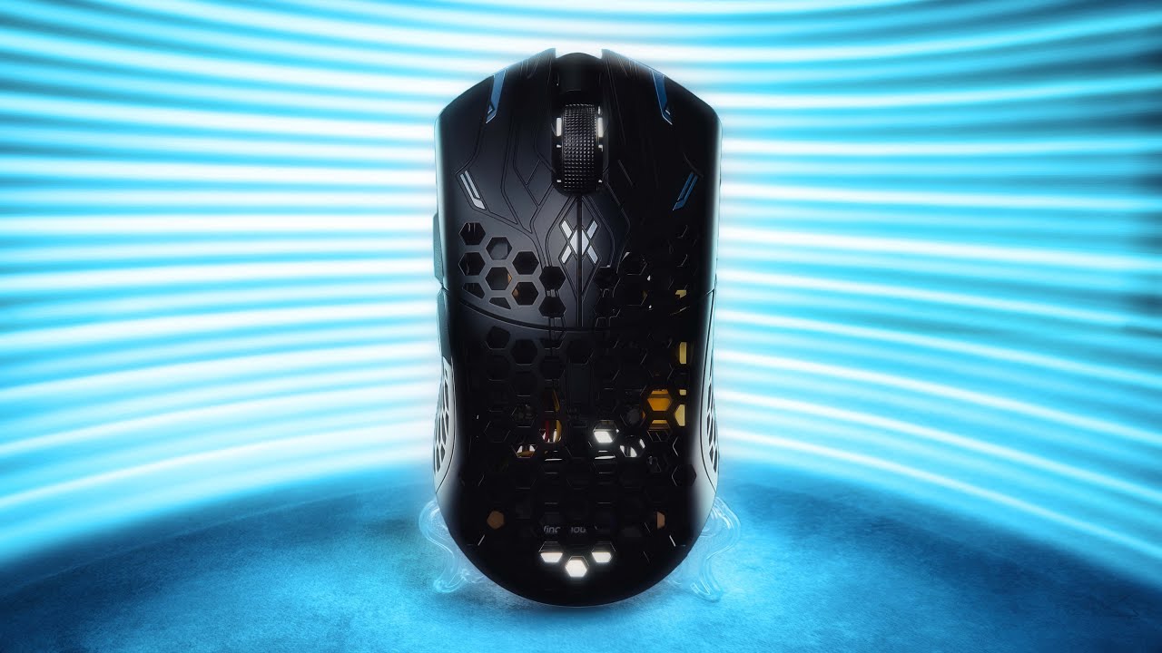 Finalmouse ULX Lion vs the World - YouTube