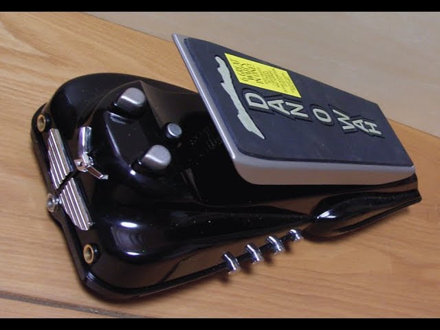 Danelectro Dan-o-wah multi-tone wah pedal demo - YouTube