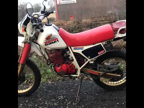1985 Honda XLR250R MD16 - YouTube
