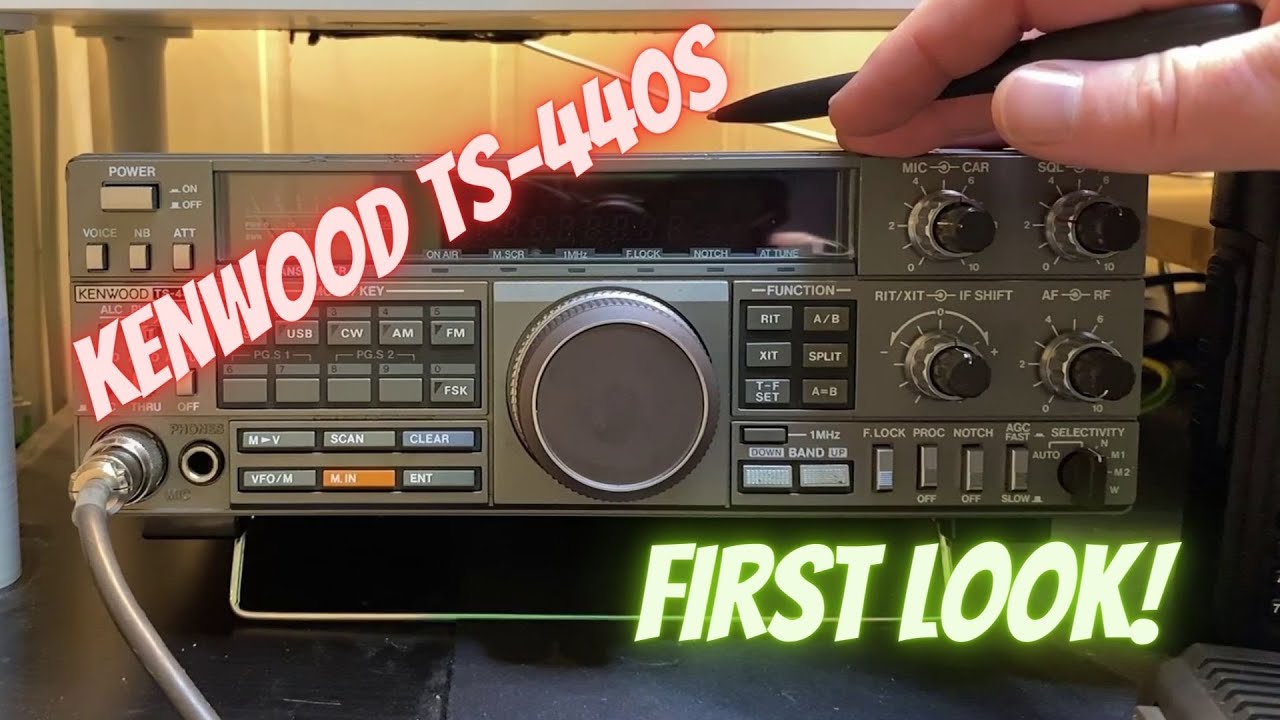 Kenwood TS-440s - OLD, but still GOOD? - YouTube