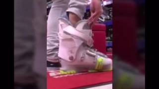 HANSON スキーブーツから脱ぎ履きの簡単なスキーブーツ販売中！ - YouTube