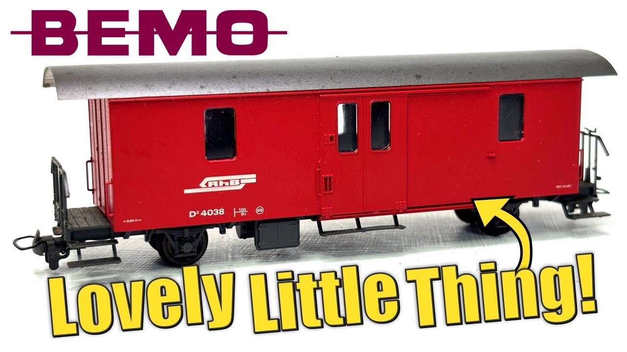 LOVELY LITTLE THING! - Old BEMO RhB Baggage Wagons really