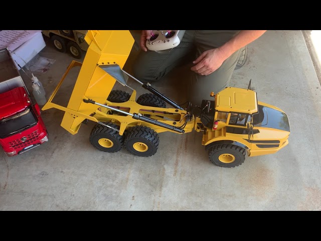 1:50 Scale Diecast WSI Models Volvo A60H Articulated Dump Truck