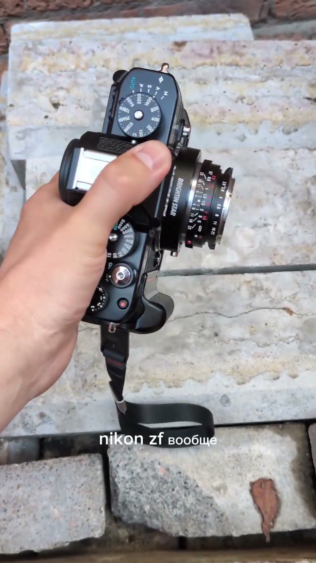 Voigtlander 35mm f/2.5 Color-skopar on Nikon ZF - YouTube