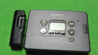 SONY カセットウォークマン WM-FX822（紹介編） - YouTube