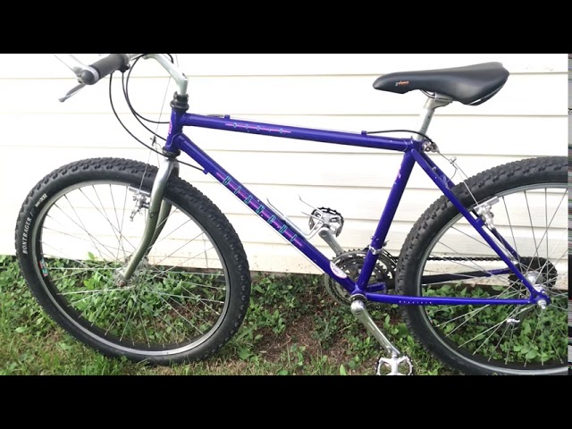 Early 1990s Bianchi Nyala mountain bike - rare colour scheme - YouTube