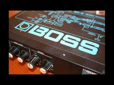Boss RCE-10 Chorus Ensemble - YouTube