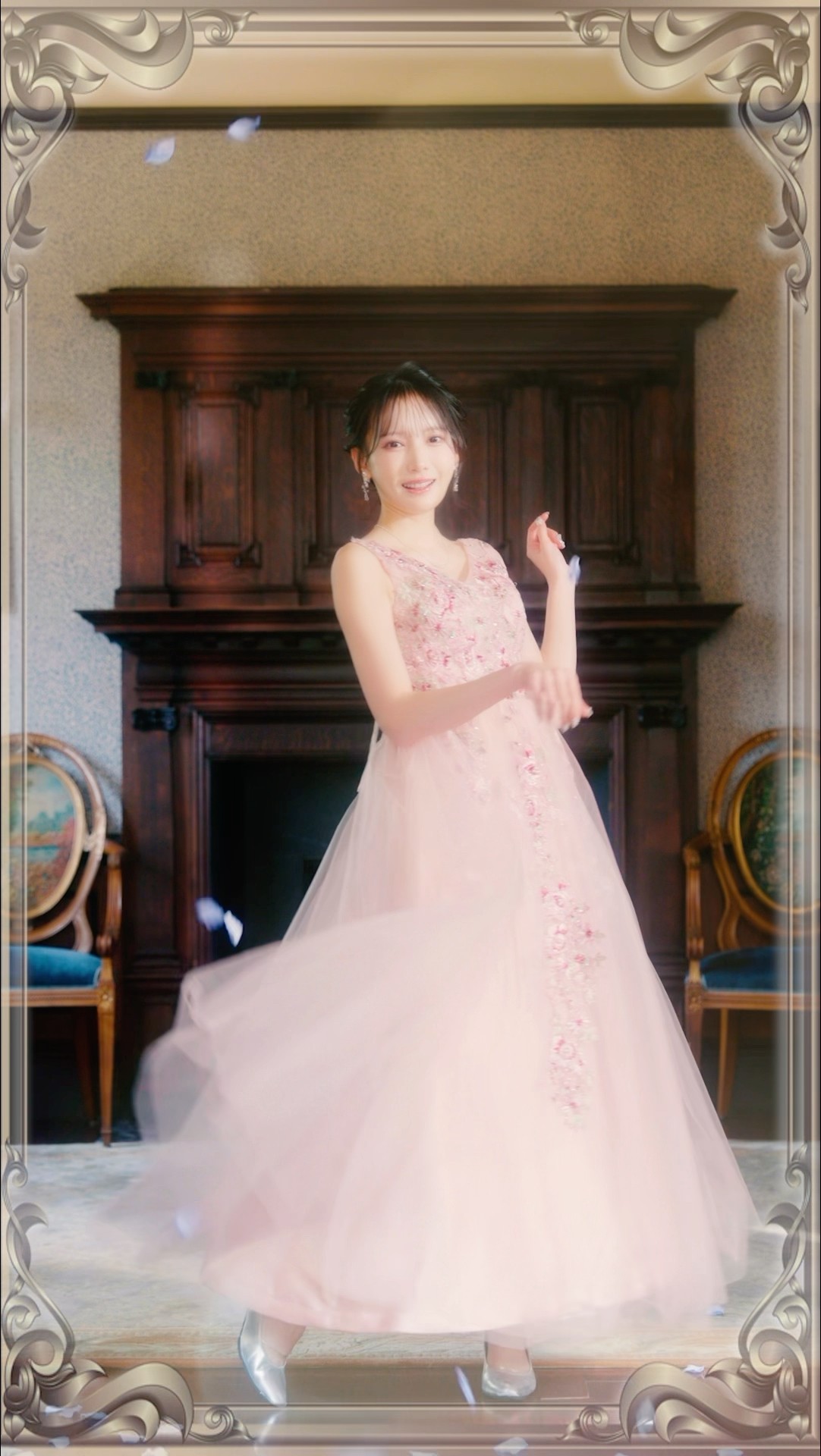 モブノデレラ #ひらひらドレス #鈴木瞳美 #ノイミー #shorts - YouTube