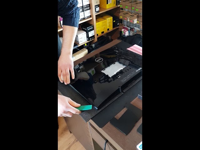 Dell Inspiron 3277 AIO SSD Upgrade - YouTube