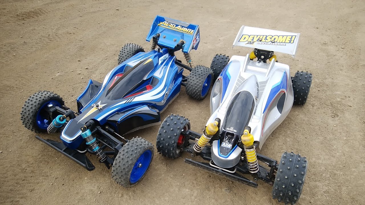 マンタレイ DF-01 エアロアバンテ DF-02 を走り比べた（タミヤの