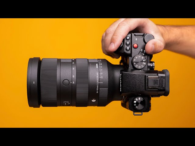 NEW Sigma 28-105 F2.8 - The 'Everything' Lens! - YouTube