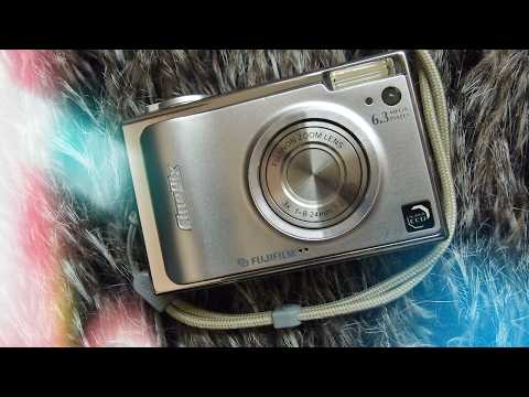 Fujifilm Finepix F11 - YouTube