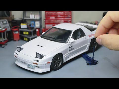 INITIAL D Model Kit: Takahashi Ryosuke's Mazda FC3S RX-7 | Aoshima