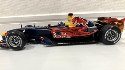Mini Champs Red Bull Ferrari RB2 Monaco GP 2006 1/18 Scale Diecast