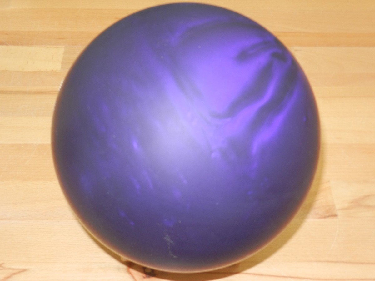 NIB 14# Hammer Purple Pearl Urethane Bowling Ball 14.2/3-4