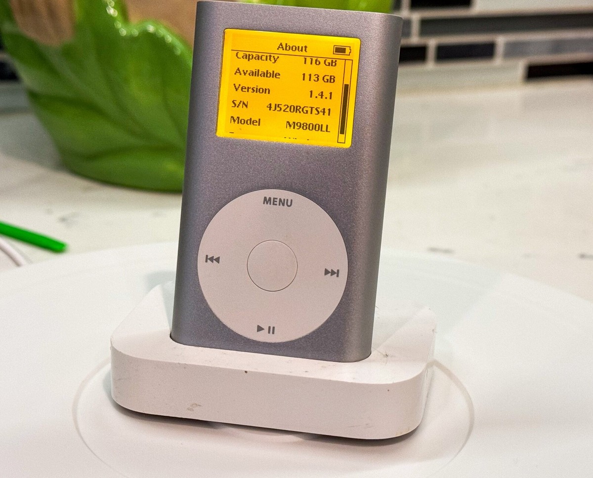 Fully Modded Silver iPod Mini 2nd Gen - Orange Backlight, Taptic