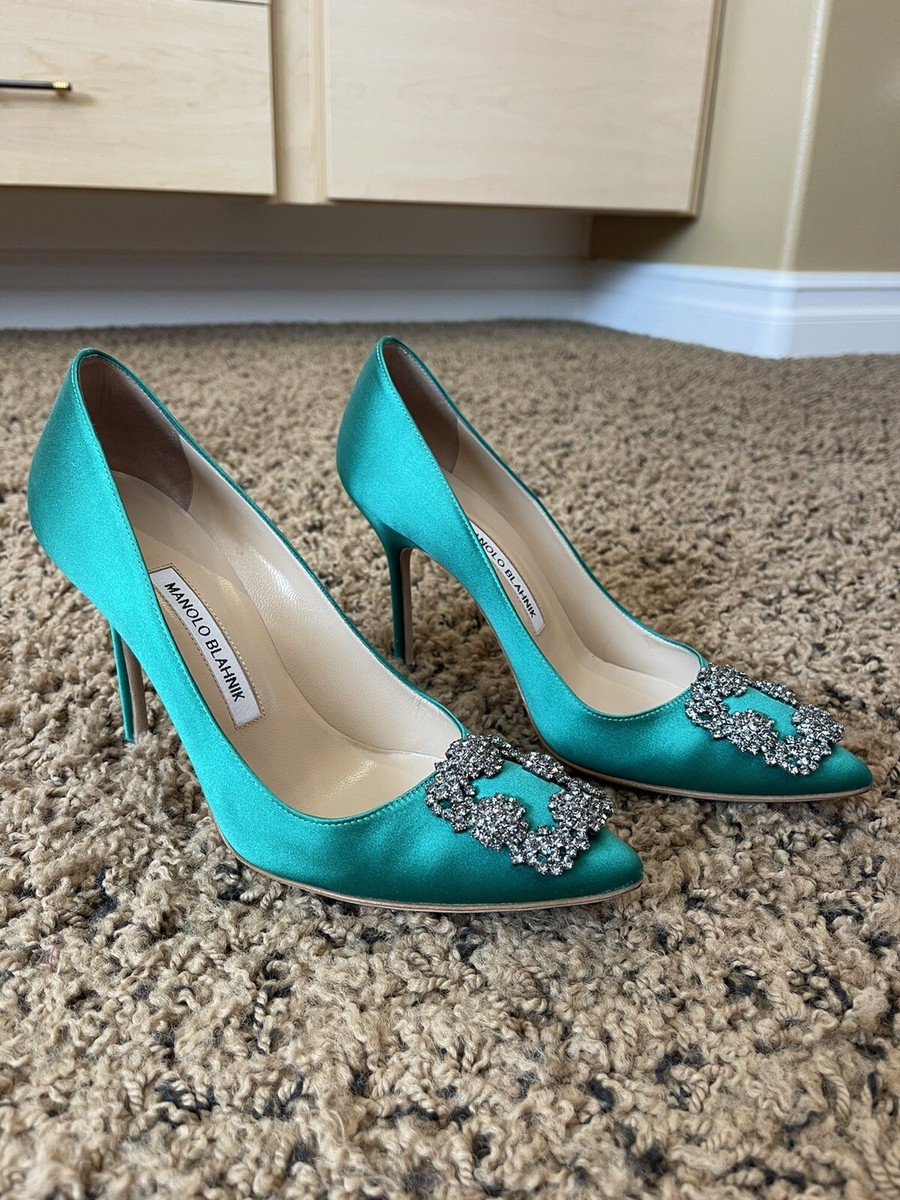 manolo blahnik HANGISI Green Satin Jewel Buckle Pumps 38.5 retails