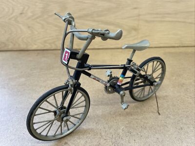 Rare Vintage Japanese metal die-cast Model rainbow BMX Mini Bike 1