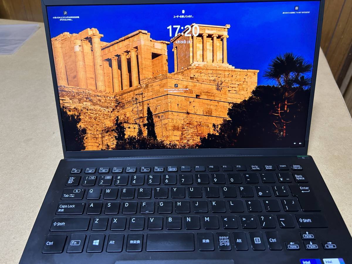 VAIO Z 2021 model VJZ141C11N (Core i7 16GB mem 512GB SSD 4k