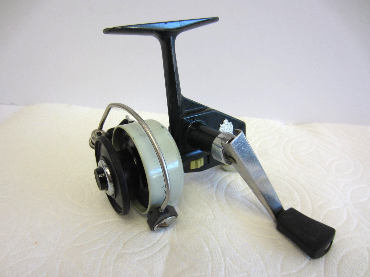 ゼブコ zebco3 カーディナル ファースト ゼブコ zebco3 カーディナル