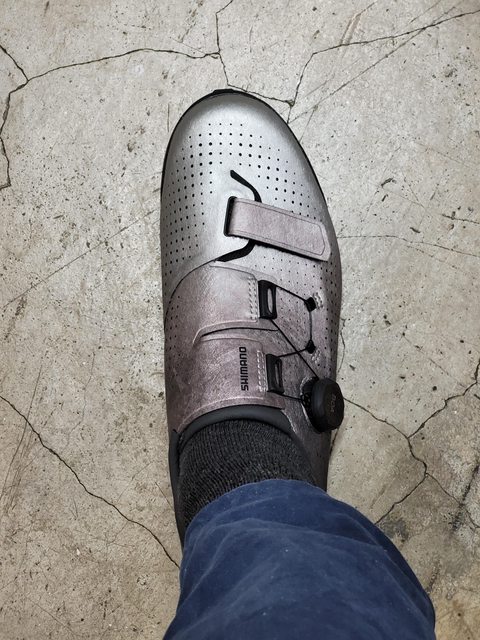 First look: Shimano RX8 gravel cycling shoes (SH-RX801) | the