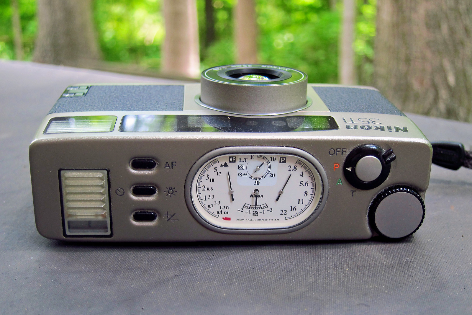 Nikon 35Ti - Down the Road