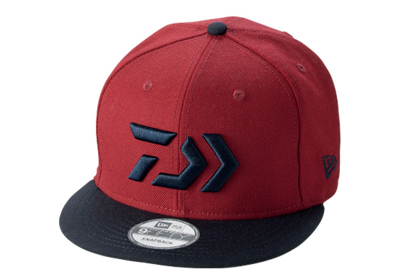 人気のダイワとNEW ERA(ニューエラ)のコラボレーションキャップ各種を