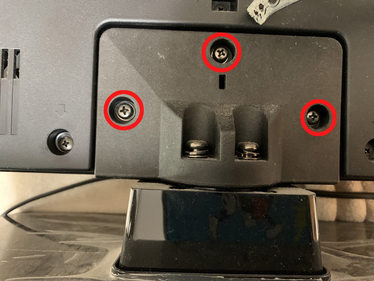 リモコンが効かなくなったテレビの修理 | 埼玉の右下あたり