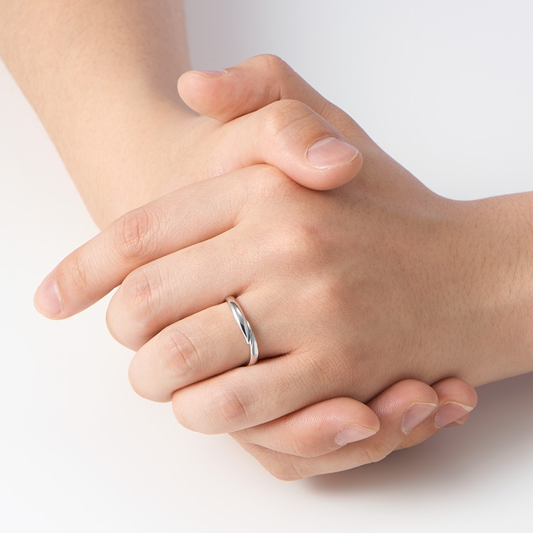 桃の花M]Pt/リング(プラチナ): ICHAROI | IMAYO Official Website