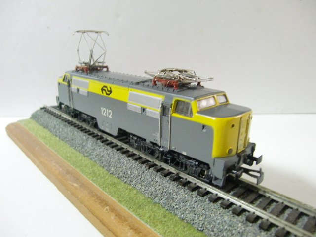 オランダ国鉄 1200形電気機関車 No.3055 | レオ ウエブショップ