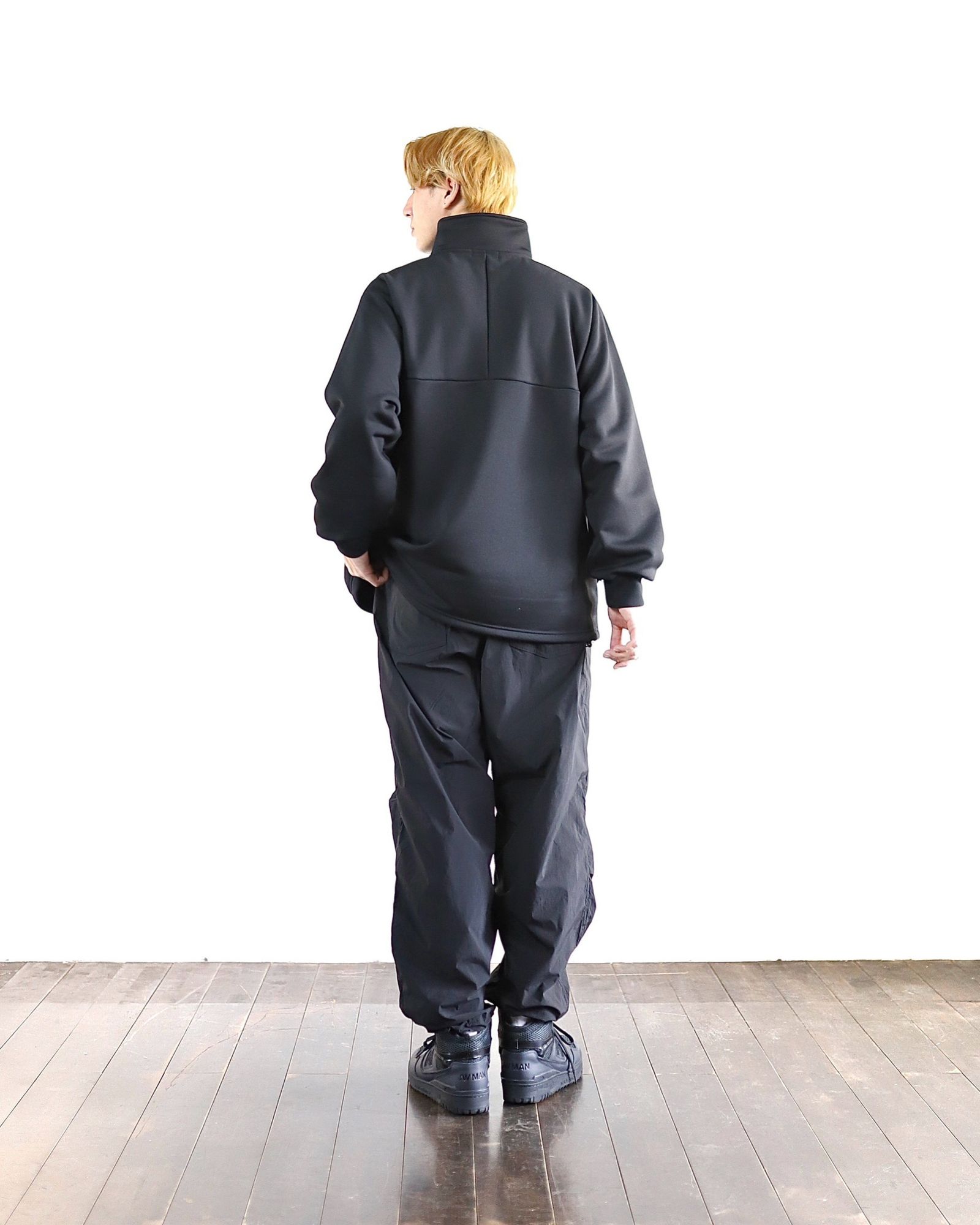 コムデギャルソンオム 24SS 新作ハーフジッププルオーバー スタイル