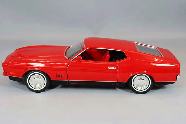 モーターマックス 1/24 1971 フォード マスタング マッハ1 レッド