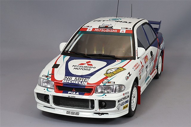 ハセガワ プラモデル 1/24 三菱 ランサー GSR エボリューションIII