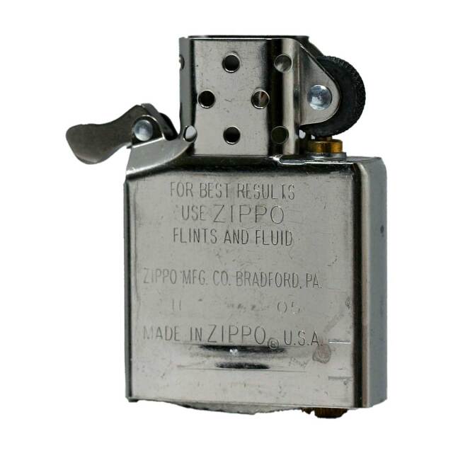 絶版/ヴィンテージ Zippo ジッポー 中古 2005年製造2006年ドイツFIFA