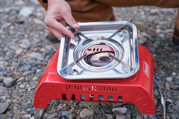 徹底レビュー】話題の新作！コールマン「シングルガスストーブ120A」は