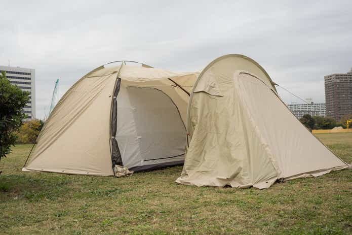 激安】2万円でお釣りがくる！ワークマンの本格2ルームテントを使って