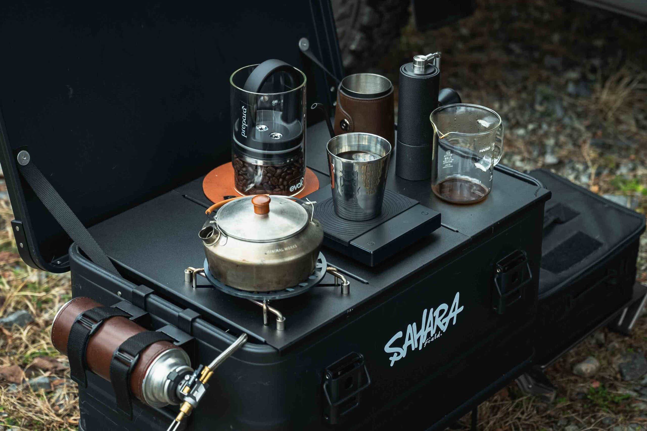 全トランクカーゴ民必見】ただの収納BOXを万能テーブルにアプデする