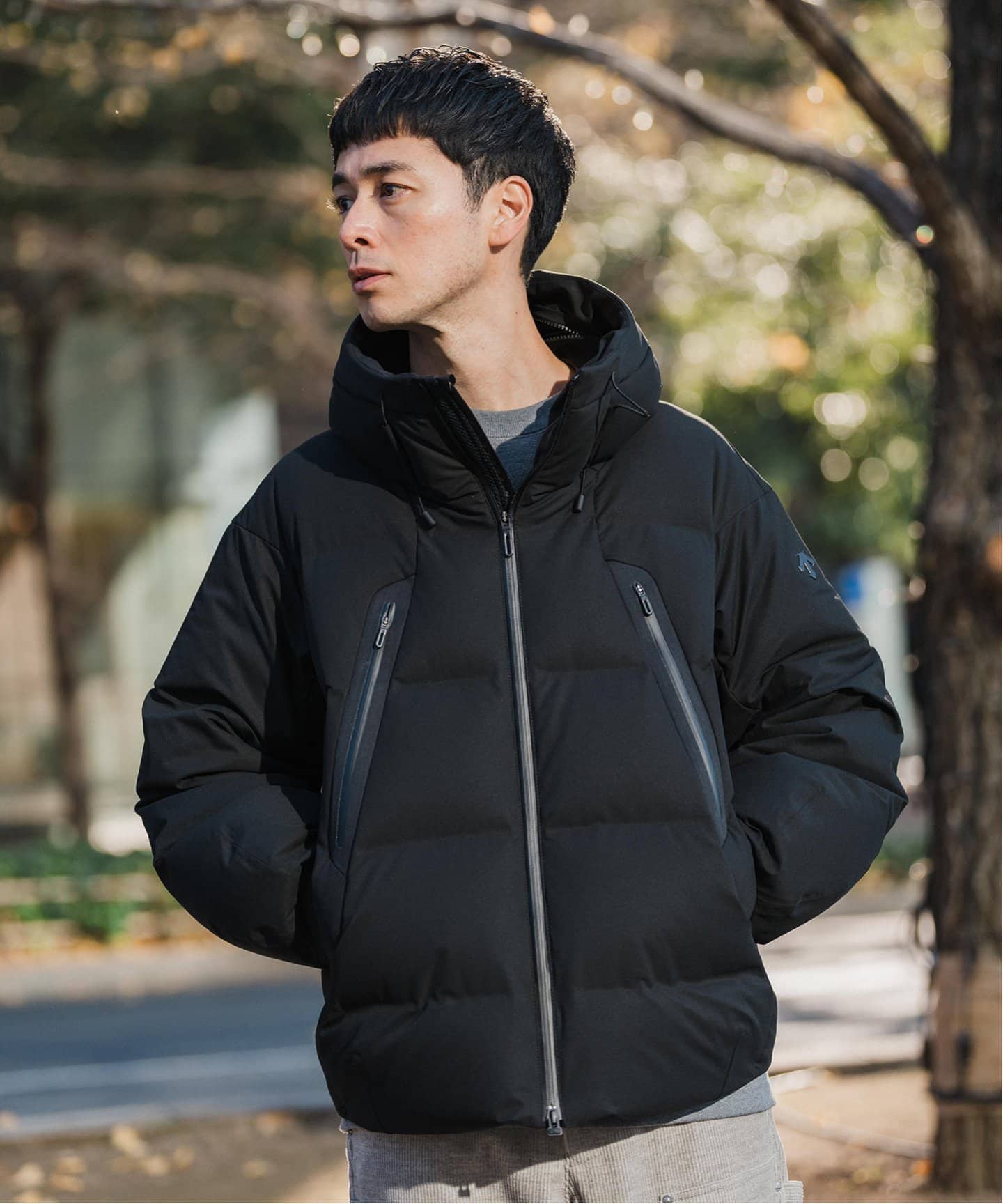 極美品】水沢ダウン ALLTERRAIN AMBIT ブラック L DESCENTE ALLTERRAIN