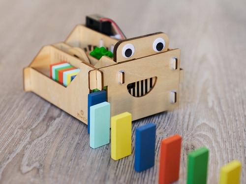 SDOM_Domino_Machine_4538_R_PDP