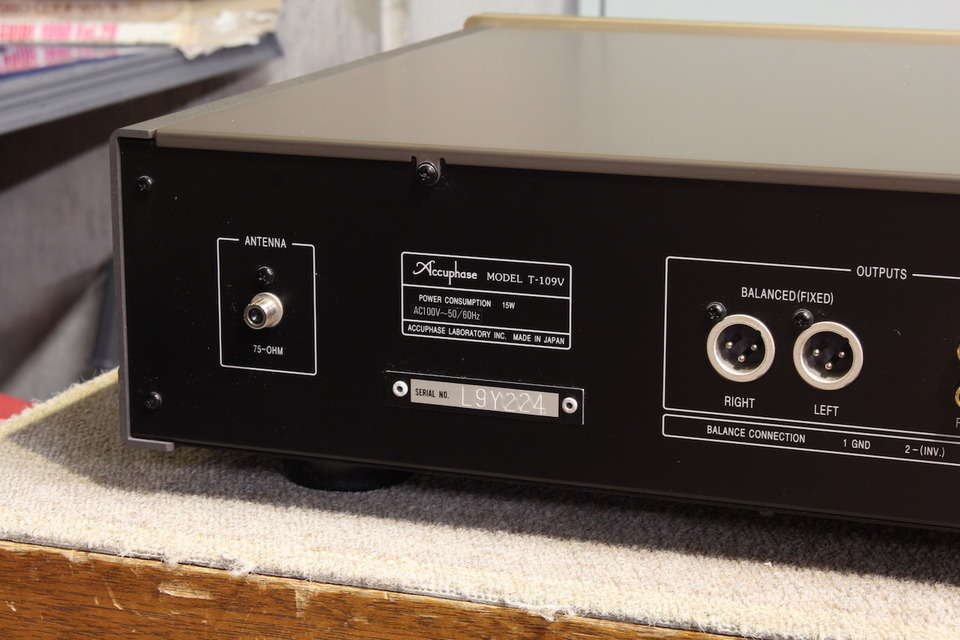 Accuphase T-109V FMチューナー アキュフェーズ オーディオ Accuphase