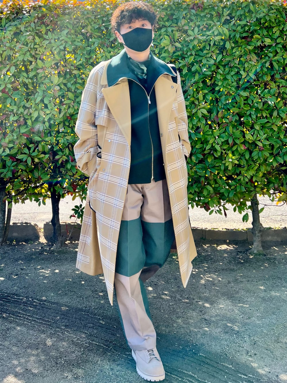 UNITED TOKYO（ユナイテッドトウキョウ）の「リバーストレンチコート