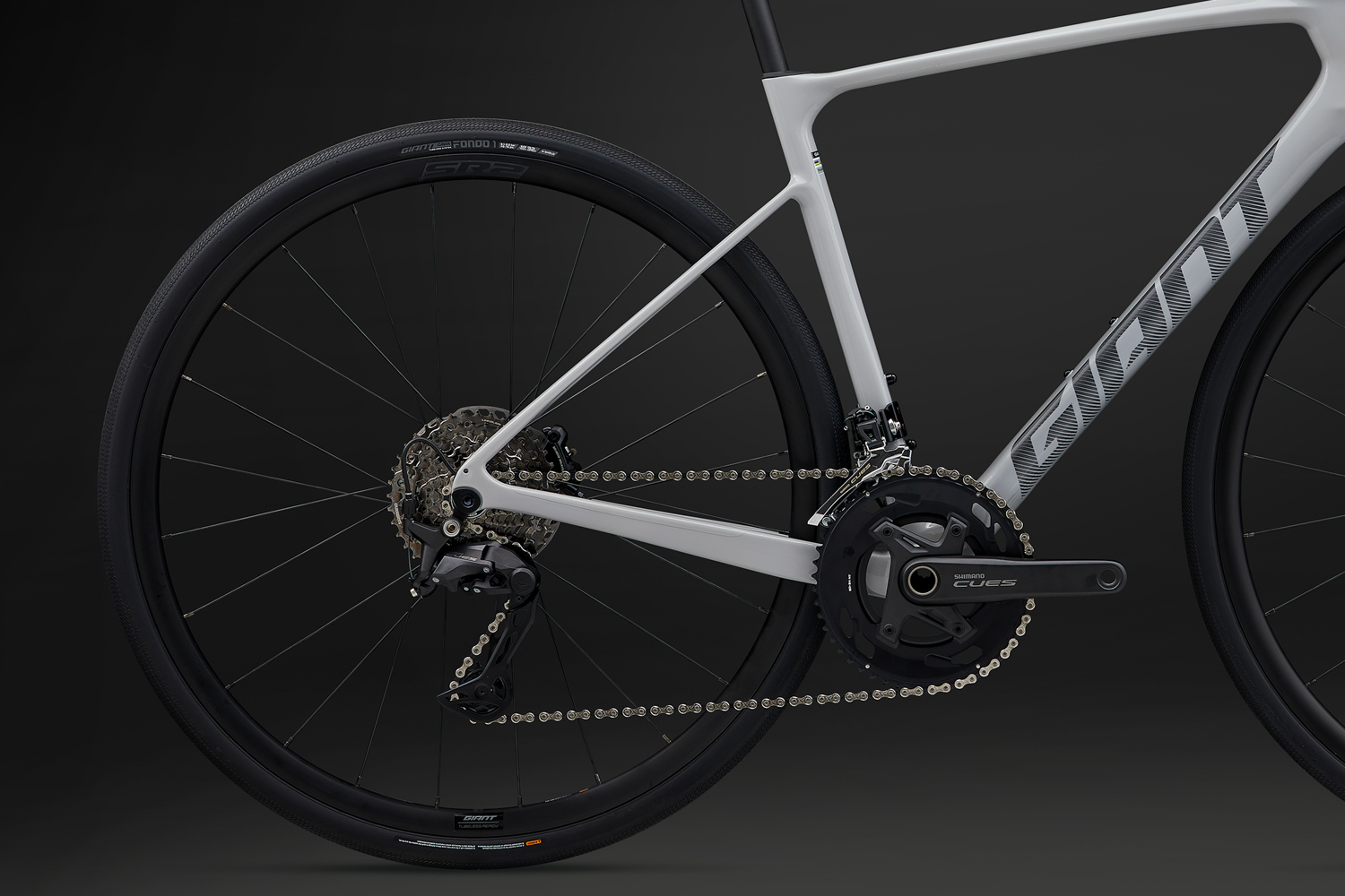 TCR / DEFY / TRINITY / CONTENDの2026モデル登場！ | Giant Bicycles