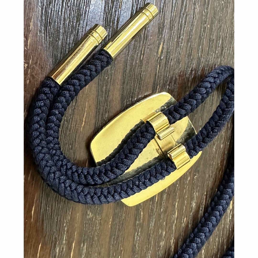 天皇陛下 18金・菊紋 鳳凰飛翔に瑪瑙 高級ポーロタイ ループタイ