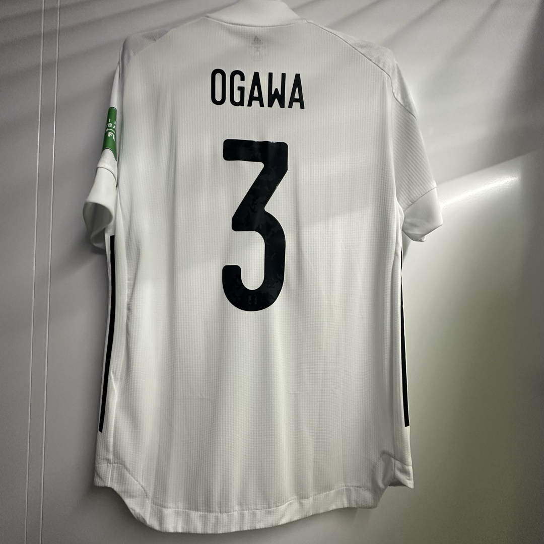 W杯予選】日本代表 オーセンティックユニフォーム 小川諒也の通販はau