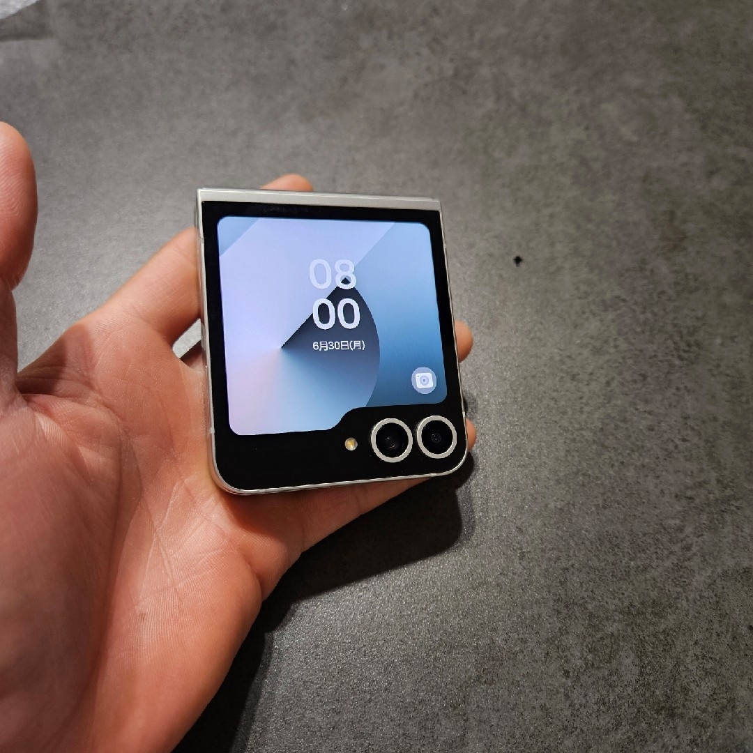 ゲリラ割 Galaxy FLiP6 SIMフリー 残債なし ゲリラ割 Galaxy FLiP6 256