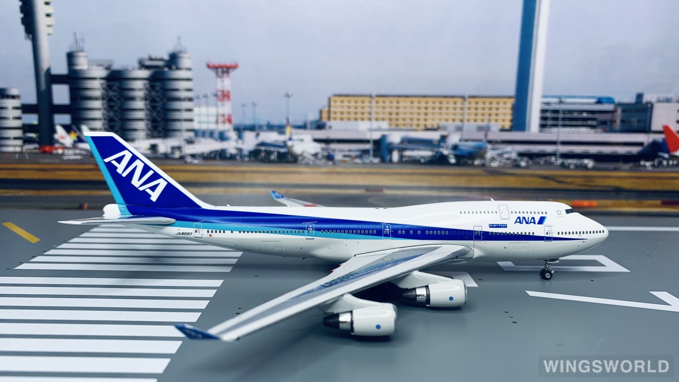 Phoenix 1:400 Boeing 747-400 ANA 全日空PH04371 JA8097 HAPPY FLIGHT