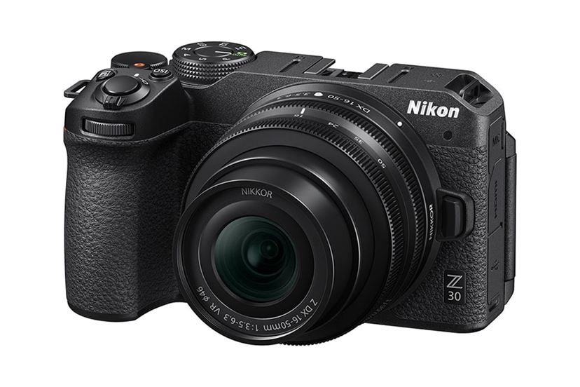 ニコンから「Zシリーズ」最小・最軽量の「Z 30」が登場！ Vlog撮影を