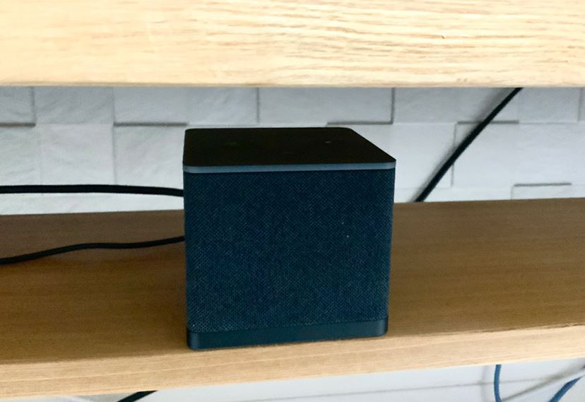 Fire TV Cube」+「Echo Studio」でミニマムなホームシアターシステムを