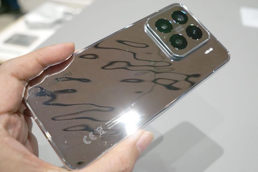 Xiaomi 15」登場！ 貴重なコンパクトなハイエンドスマホ - 価格.com