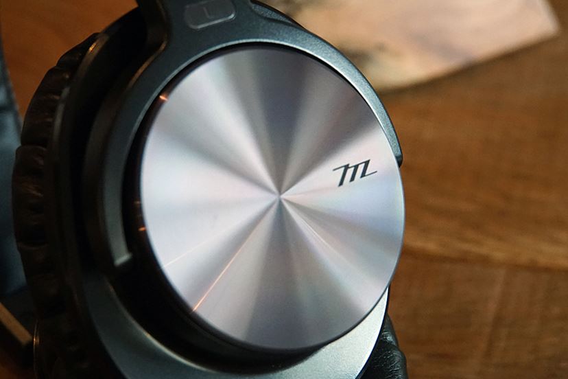 マクセルから10年ぶりに発売されるヘッドホン「MXH-MD5000」を聴いてき